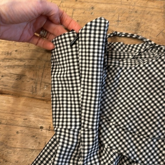 Intermix Thebes ruffle gingham top size petite - Picture 9 of 9